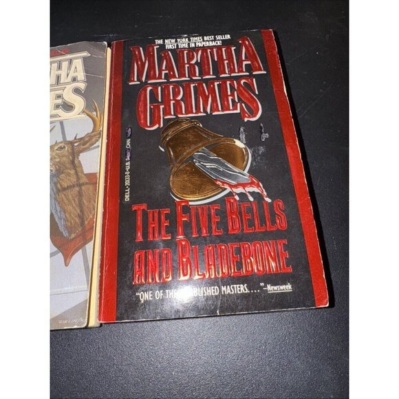 Martha Grimes Lot of 2 Detective Mystery PB Novels - Picture 2 of 7